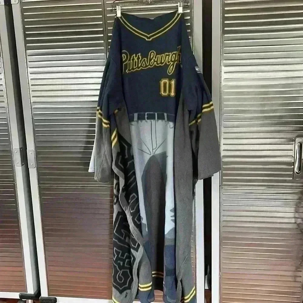 Pittsburgh pirates fleece long Poncho.